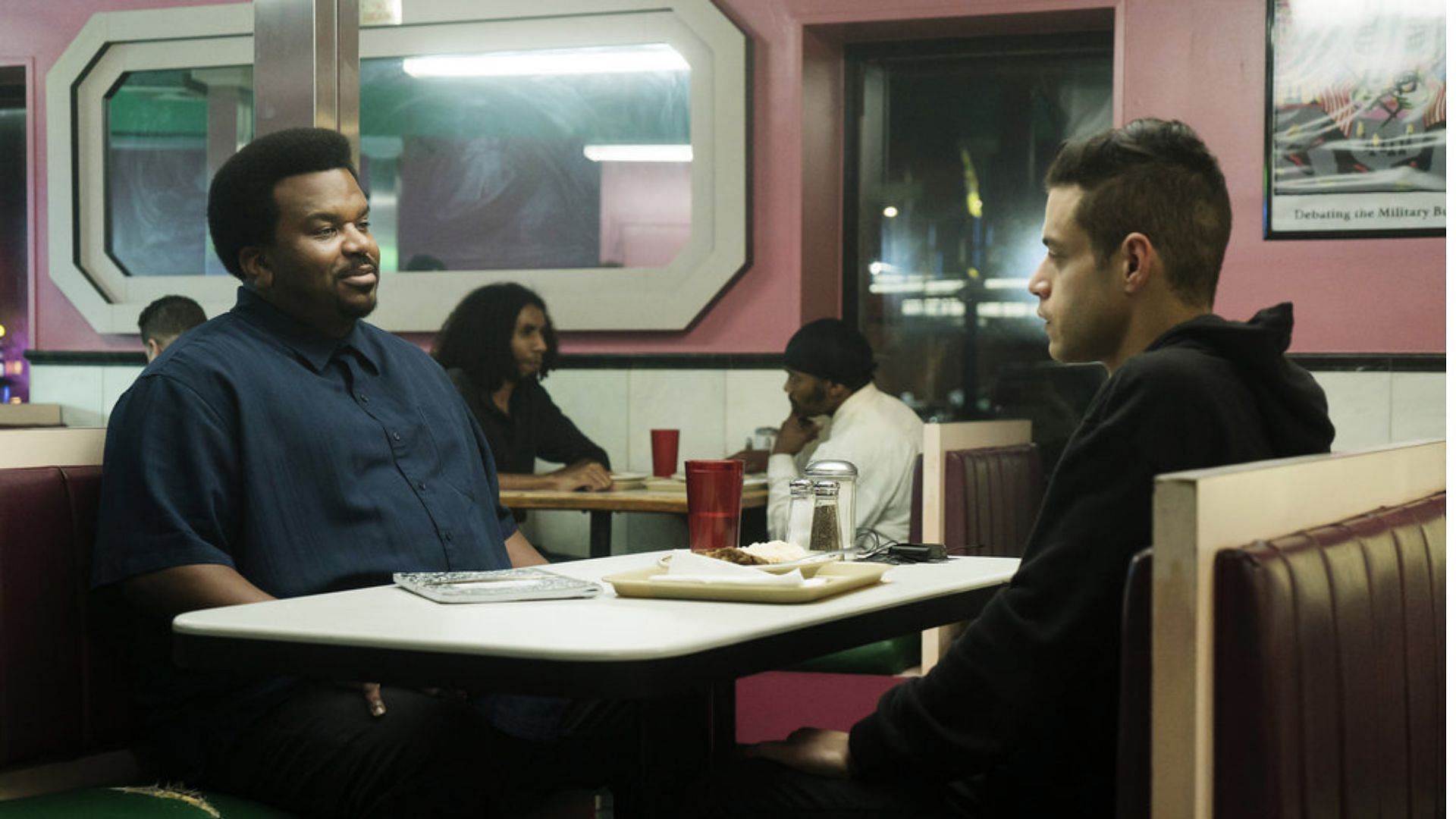 Still from Mr. Robot Season 2 (Image via USA Network)